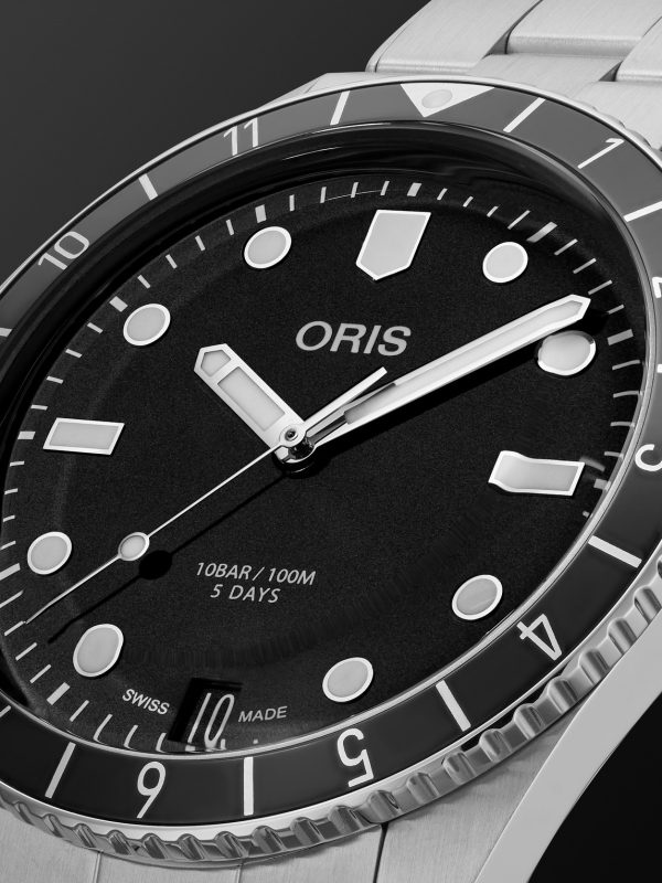 Divers Sixty-Five Automatic 40mm Stainless Steel Watch, Ref. No. 01 400 7772 4054-07 8 20 18 - CU Divers Sixty-Five Automatic 40mm Stainless Steel Watch, Ref. No. 01 400 7772 4054-07 8 20 18 - CU