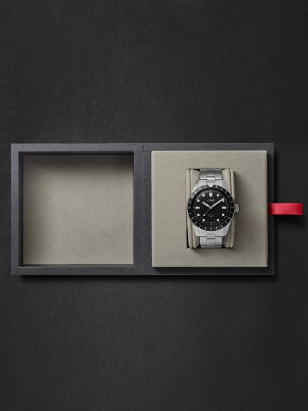 Divers Sixty-Five Automatic 40mm Stainless Steel Watch, Ref. No. 01 400 7772 4054-07 8 20 18 - E3 Divers Sixty-Five Automatic 40mm Stainless Steel Watch, Ref. No. 01 400 7772 4054-07 8 20 18 - E3