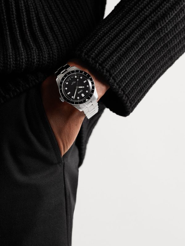 Divers Sixty-Five Automatic 40mm Stainless Steel Watch, Ref. No. 01 400 7772 4054-07 8 20 18 - OU Divers Sixty-Five Automatic 40mm Stainless Steel Watch, Ref. No. 01 400 7772 4054-07 8 20 18 - OU