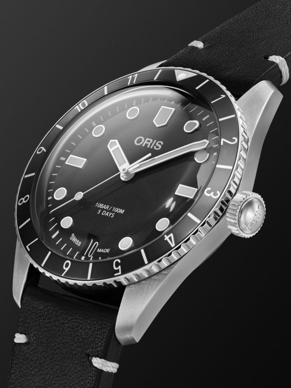 Divers Sixty-Five Automatic 40mm Stainless Steel and Leather Watch, Ref. No. 01 400 7772 4054-07 5 20 82 - FR Divers Sixty-Five Automatic 40mm Stainless Steel and Leather Watch, Ref. No. 01 400 7772 4054-07 5 20 82 - FR