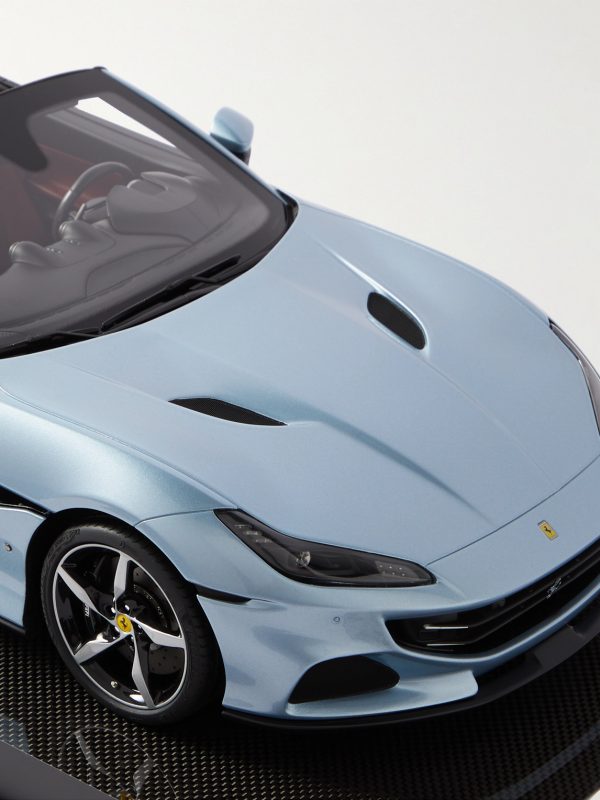 Ferrari Portofino M 1:12 Model Car - E2 Ferrari Portofino M 1:12 Model Car - E2