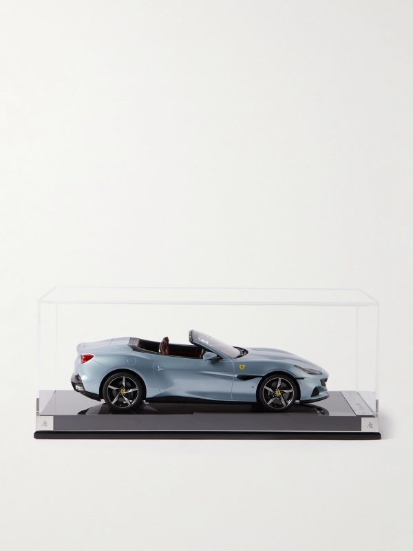 Ferrari Portofino M 1:12 Model Car Ferrari Portofino M 1:12 Model Car