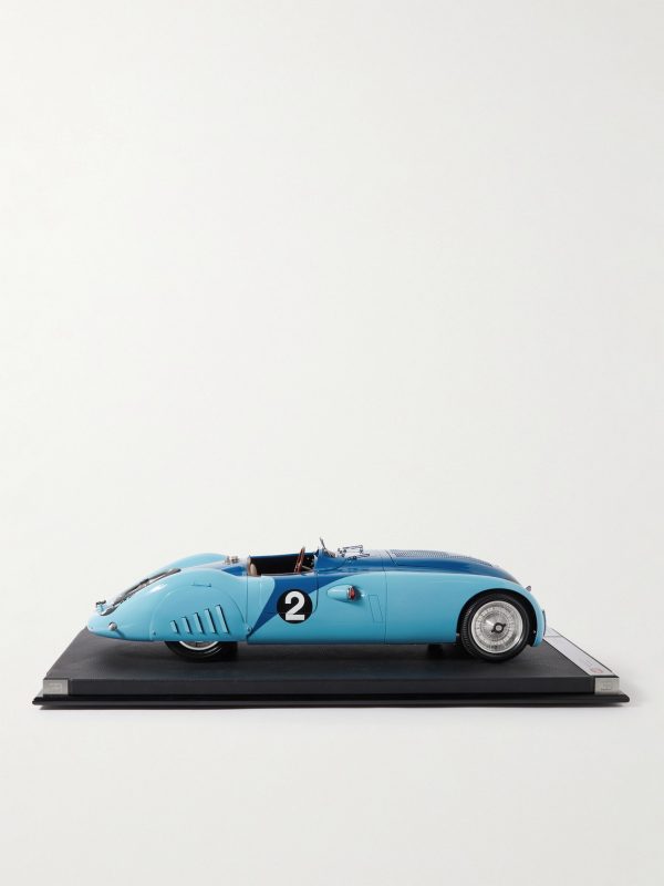 Bugatti Type 57G Tank 1.8 Model Car - FR Bugatti Type 57G Tank 1.8 Model Car - FR