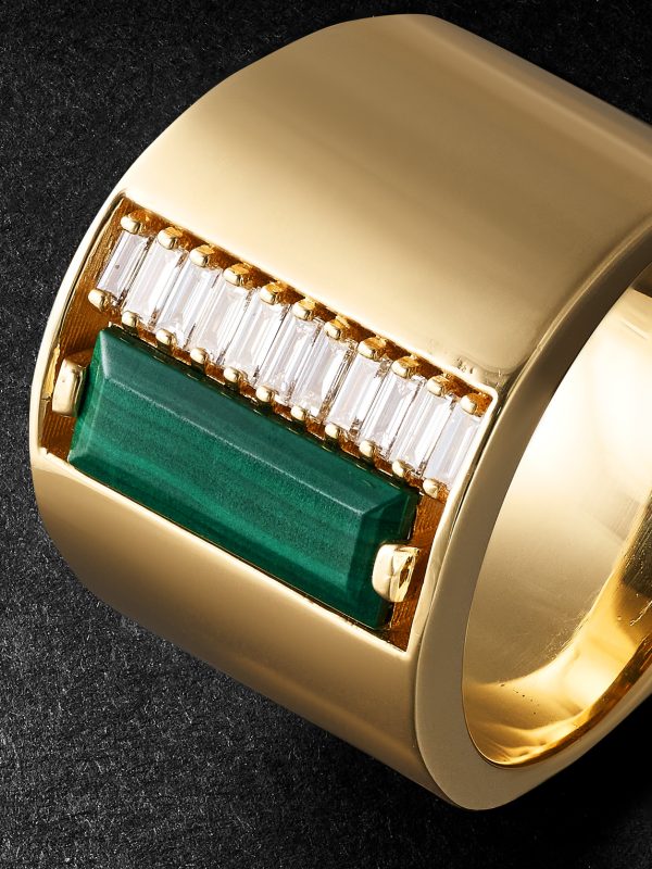 18-Karat Gold, Malachite and Diamond Ring - CU 18-Karat Gold, Malachite and Diamond Ring - CU
