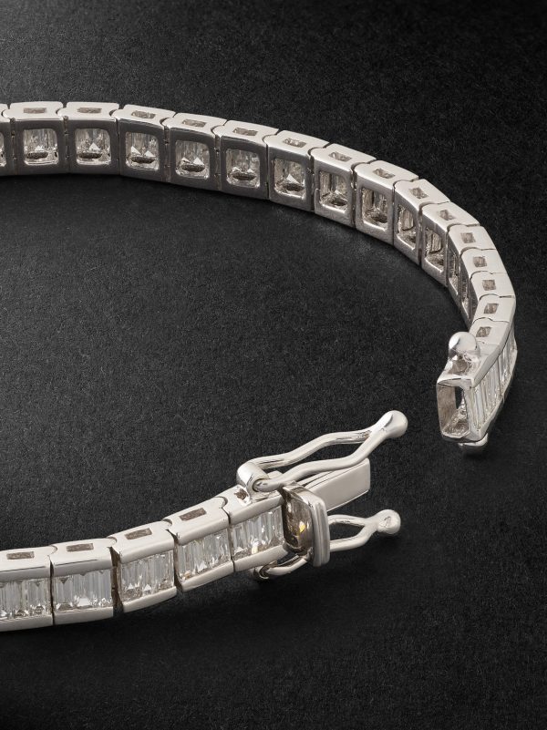 14-Karat White Gold Diamond Tennis Bracelet - BK 14-Karat White Gold Diamond Tennis Bracelet - BK