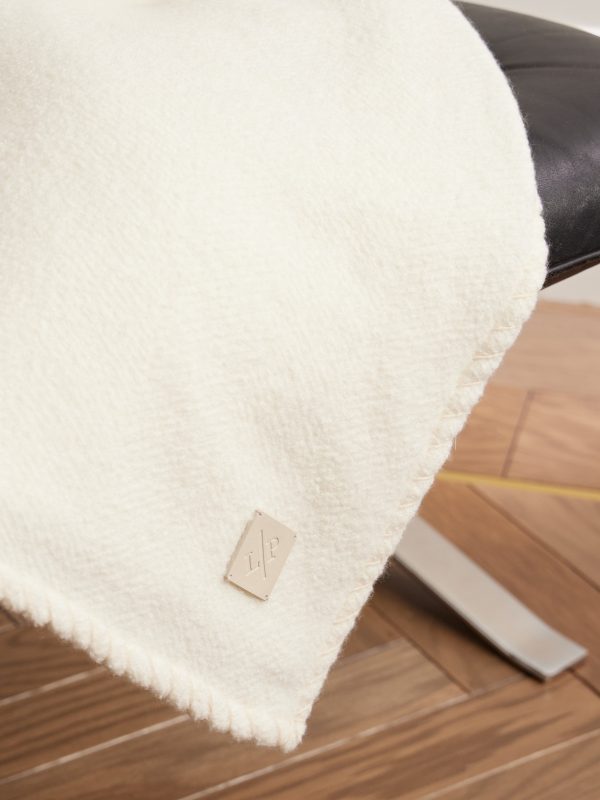 Diamir Cashmere and Silk-Blend Blanket - CU Diamir Cashmere and Silk-Blend Blanket - CU