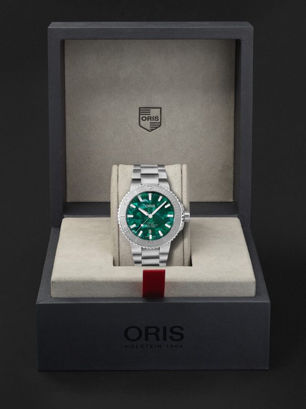 + Bracenet Aquis Automatic 43.5mm Stainless Steel Watch, Ref. No. 01 733 7730 4137-07 8 24 05PEB - E3 + Bracenet Aquis Automatic 43.5mm Stainless Steel Watch, Ref. No. 01 733 7730 4137-07 8 24 05PEB - E3