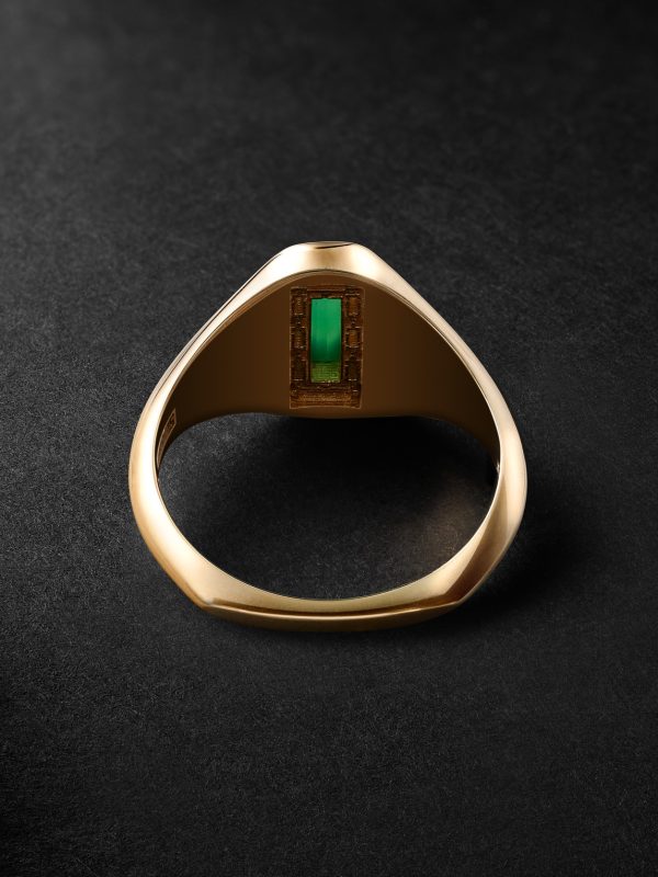 18-Karat Gold, Chalcedony and Diamond Ring - BK 18-Karat Gold, Chalcedony and Diamond Ring - BK