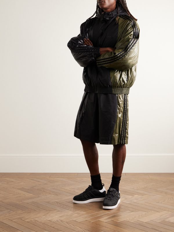 + adidas Originals Colour-Block Shell Shorts - OU + adidas Originals Colour-Block Shell Shorts - OU