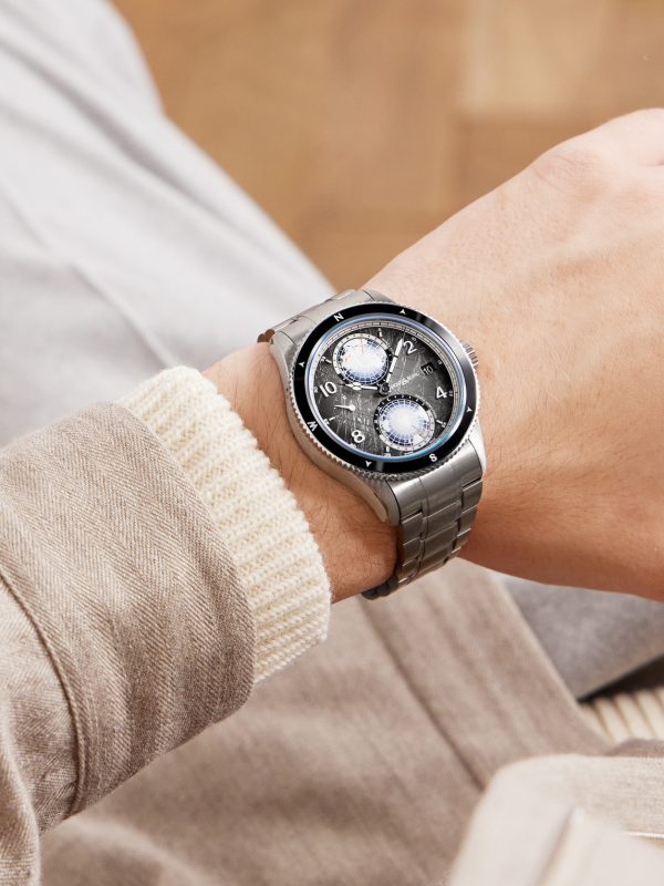 Montblanc 1858 Geosphere 0 Oxygen The 8000 Automatic 42mm Titanium, Ceramic and Stainless Steel Watch, Ref. No. 130982 BU24 NOV - OU