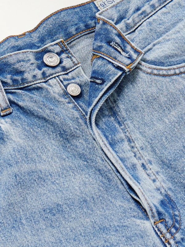 105 Straight-Leg Jeans - E1 105 Straight-Leg Jeans - E1
