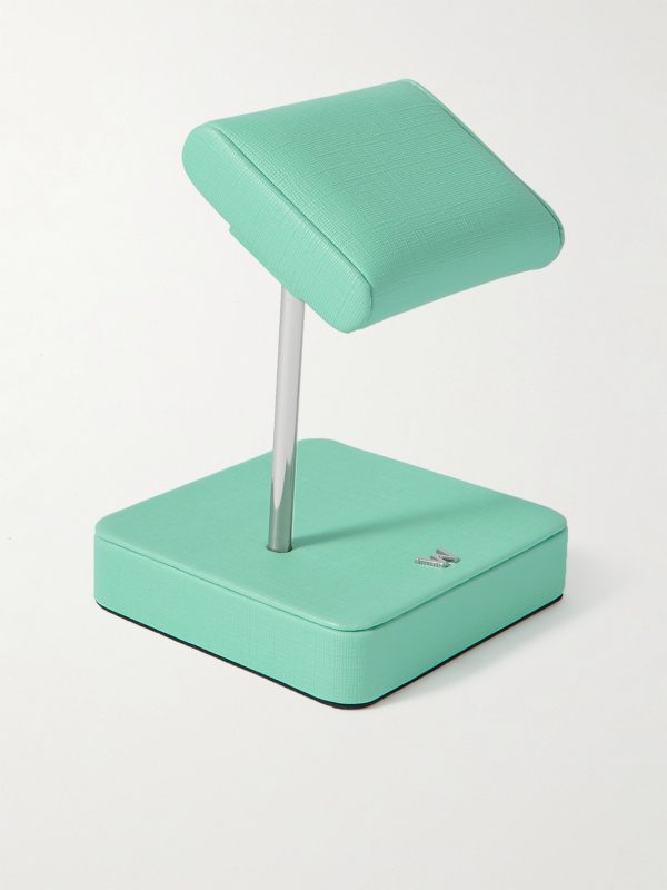 Porter Cross-Grain Vegan Leather Single Watch Stand Porter Cross-Grain Vegan Leather Single Watch Stand