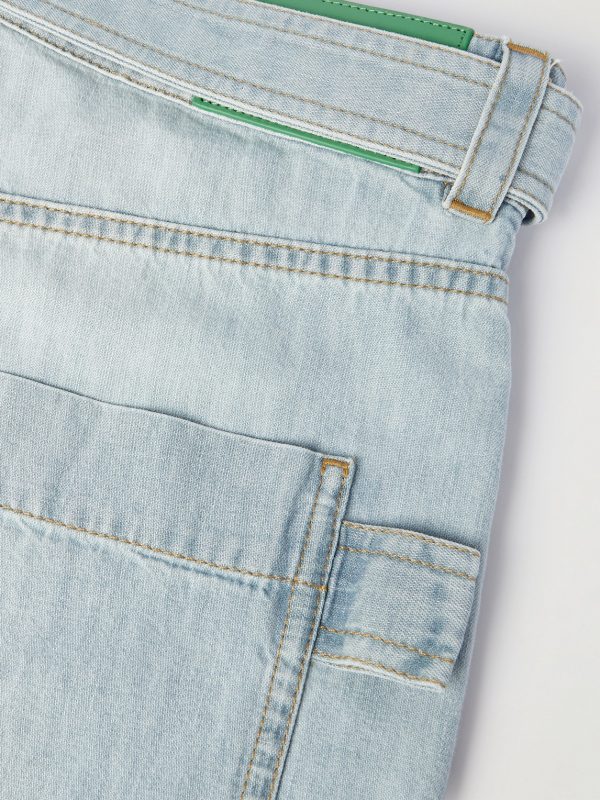 Straight-Leg Belted Denim Shorts - CU