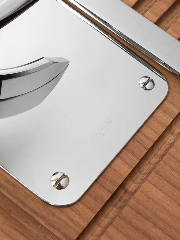 Stainless Steel and Walnut Oyster Set - CU Stainless Steel and Walnut Oyster Set - CU