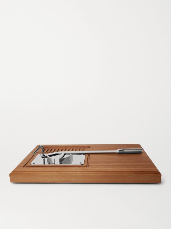 Stainless Steel and Walnut Oyster Set Stainless Steel and Walnut Oyster Set