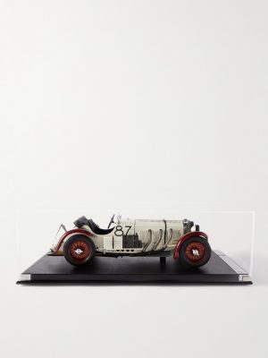 Mercedes-Benz SSKL 1:8 Model Car