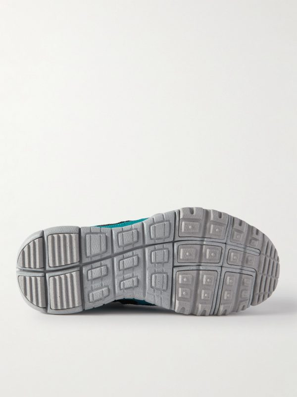 Free Terra Vista Leather, Canvas and Mesh Sneakers - E2