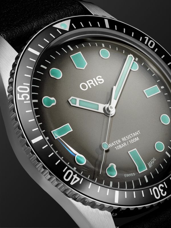 Divers Sixty-Five Automatic 40mm Stainless Steel and Leather Watch, Ref. No. 01 733 7707 4053-07 5 20 89 - CU