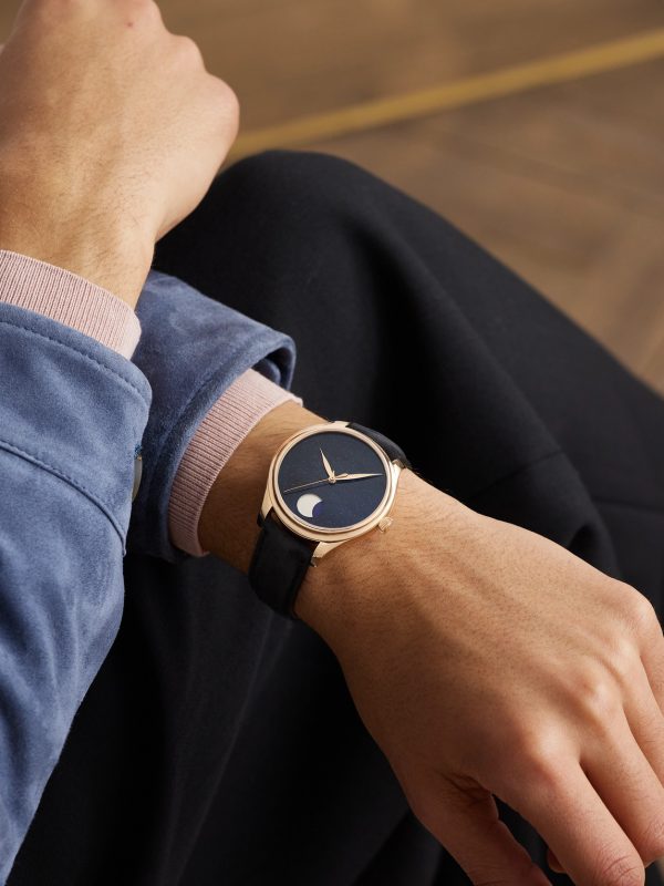 Endeavour Perpetual Moon Limited Edition Hand-Wound 42mm 18-Karat Red Gold and Leather Watch, Ref. No. 1801-0402 - OU