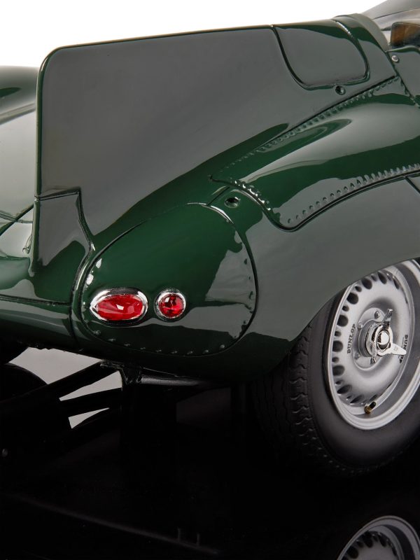 + Amalgam Collection Jaguar XKD 1:18 Model Car - E2 + Amalgam Collection Jaguar XKD 1:18 Model Car - E2